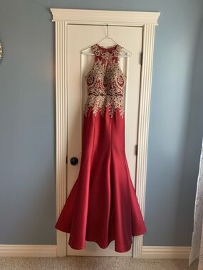 Elegant Red Prom Dress with Intricate Gold Lace